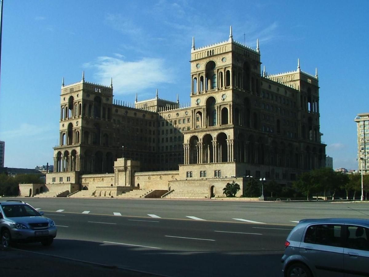 Midcity Hotel Baku Exterior photo